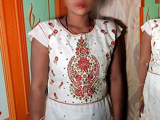 साली की धमाके दार चूदाई बीबी के जाने काद साली कोली जीजा आजी भर के मेरी गाड़ मार लो बहुत दिन मेरी चूत प्यासी है हिंदी आवाज के साथ रियल